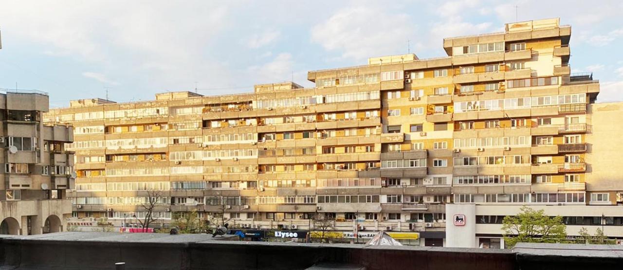 Spacious Apartment In City Centre Iasi Eksteriør bilde